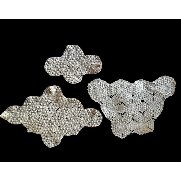 Crocheted Antimacassar Lot Of 3 White Popcorn Doilies Handmade MCM Granny Core - Picture 1 of 16